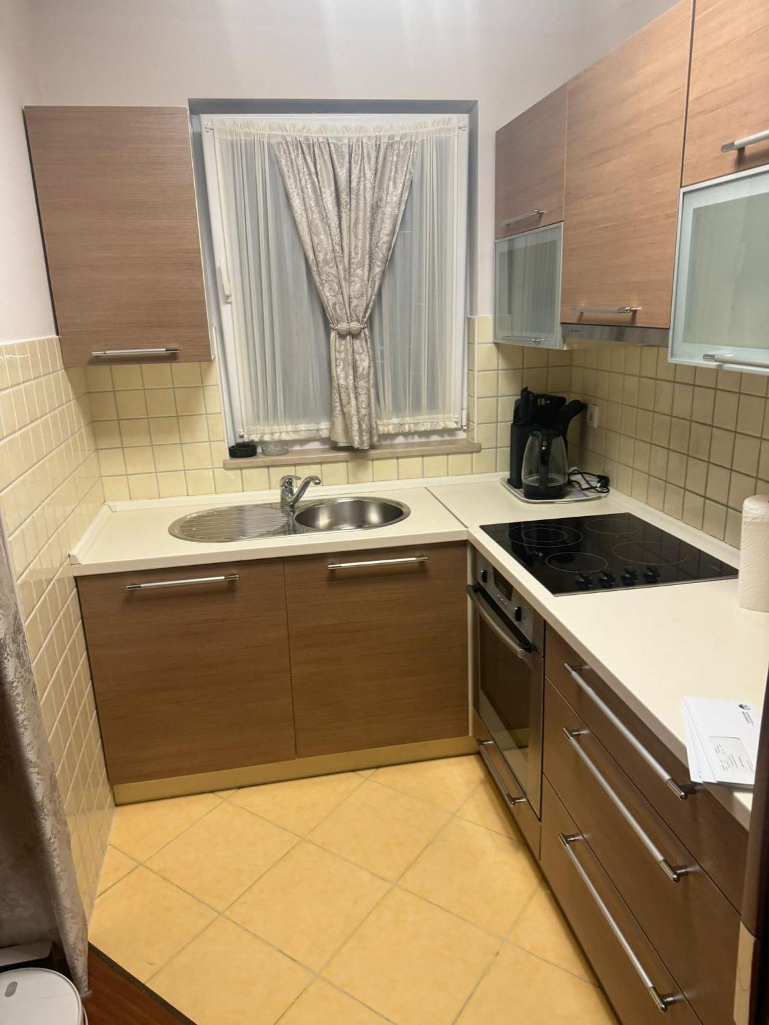 מאקרסקה Apartmani Penavic מראה חיצוני תמונה